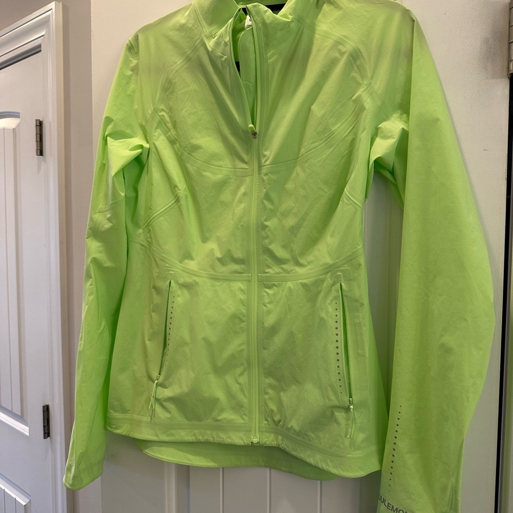 Lululemon Fast and Free Windbreaker